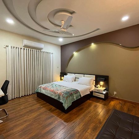 Alpha Guest House Равалпинди Экстерьер фото