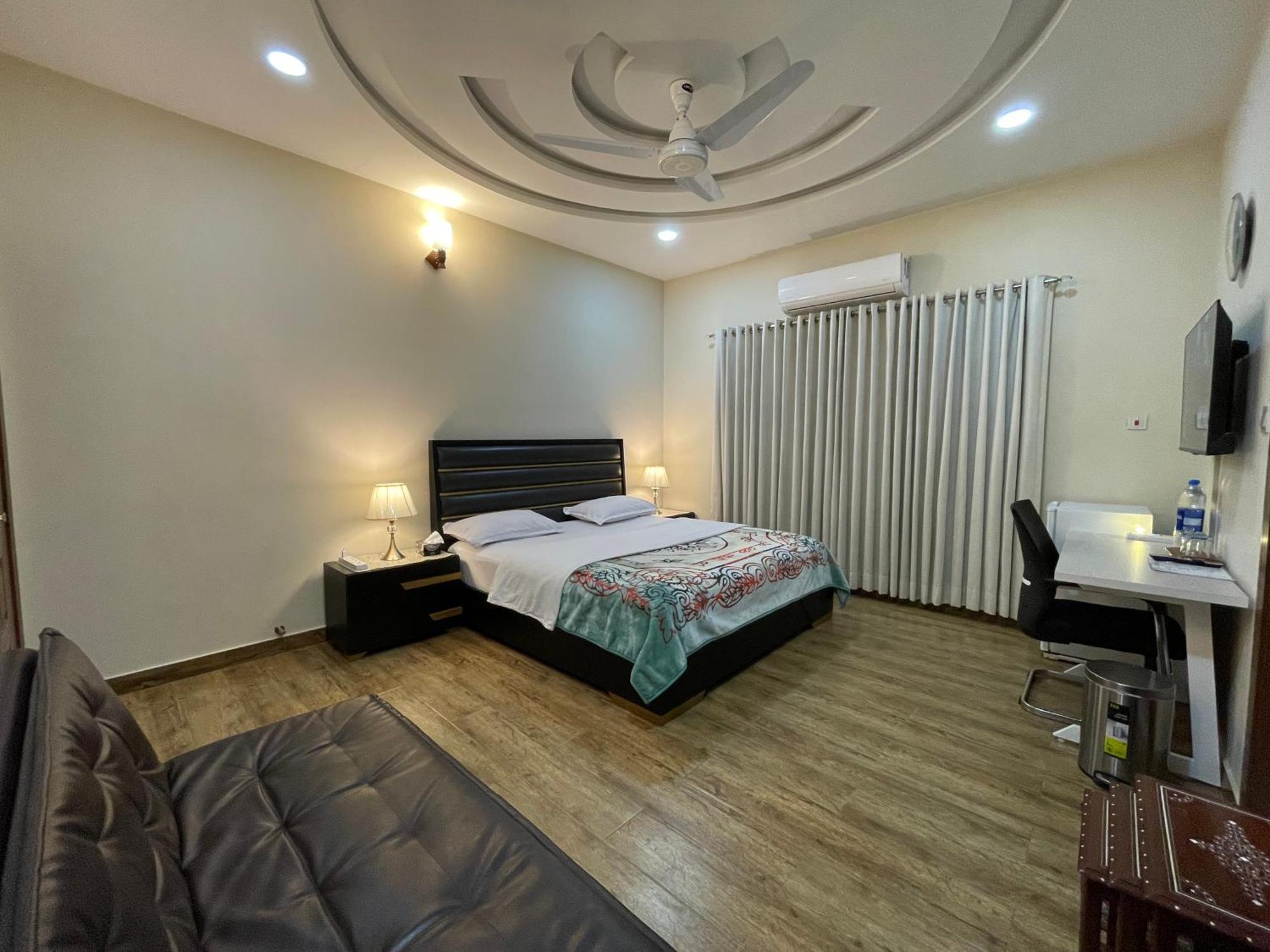Alpha Guest House Равалпинди Экстерьер фото
