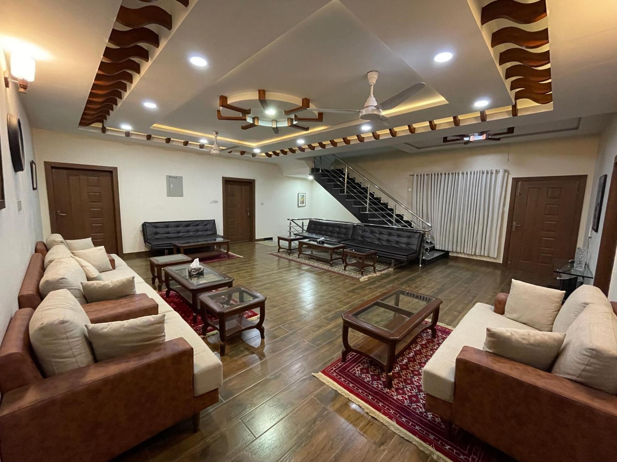 Alpha Guest House Равалпинди Экстерьер фото