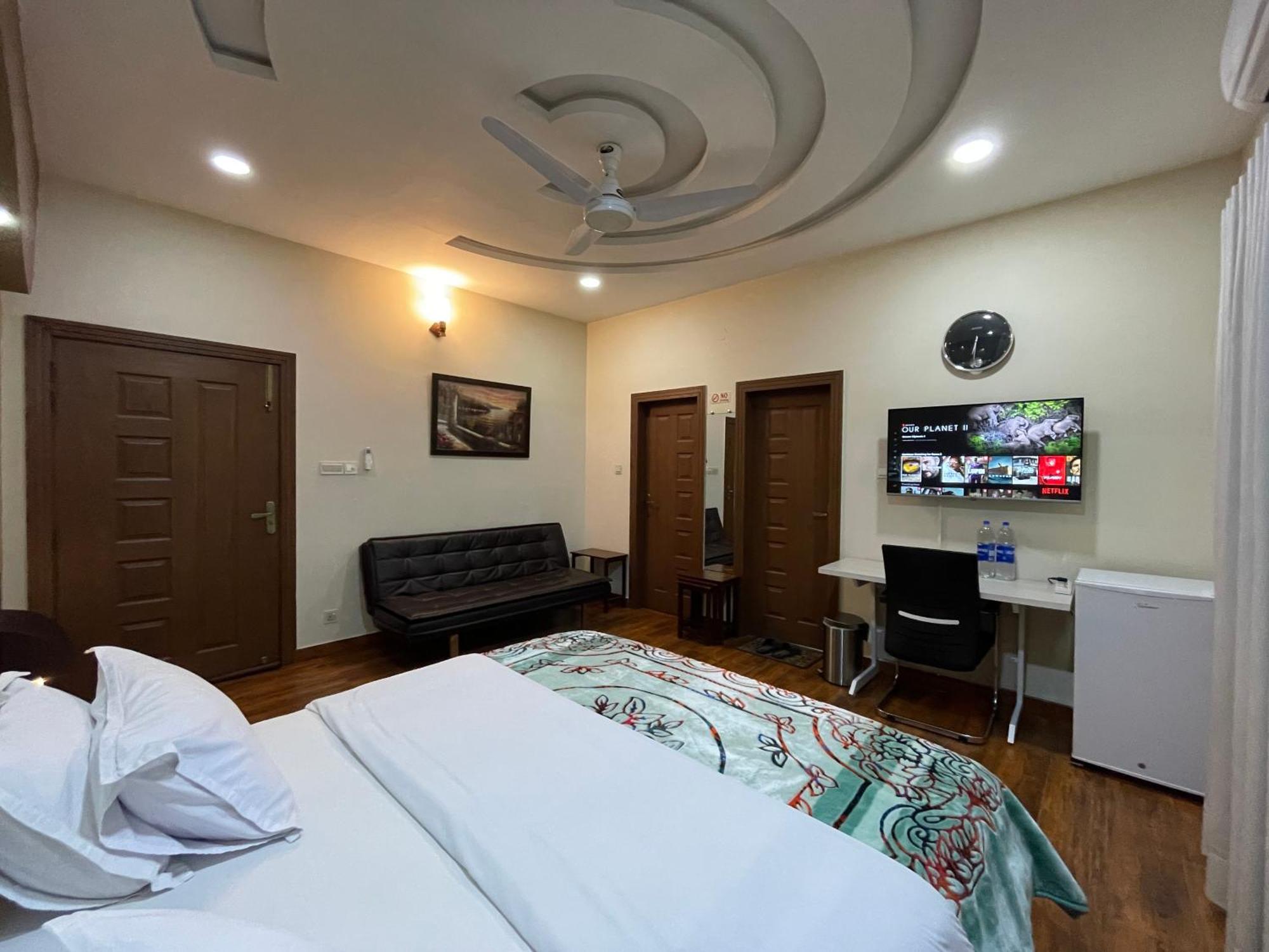 Alpha Guest House Равалпинди Экстерьер фото