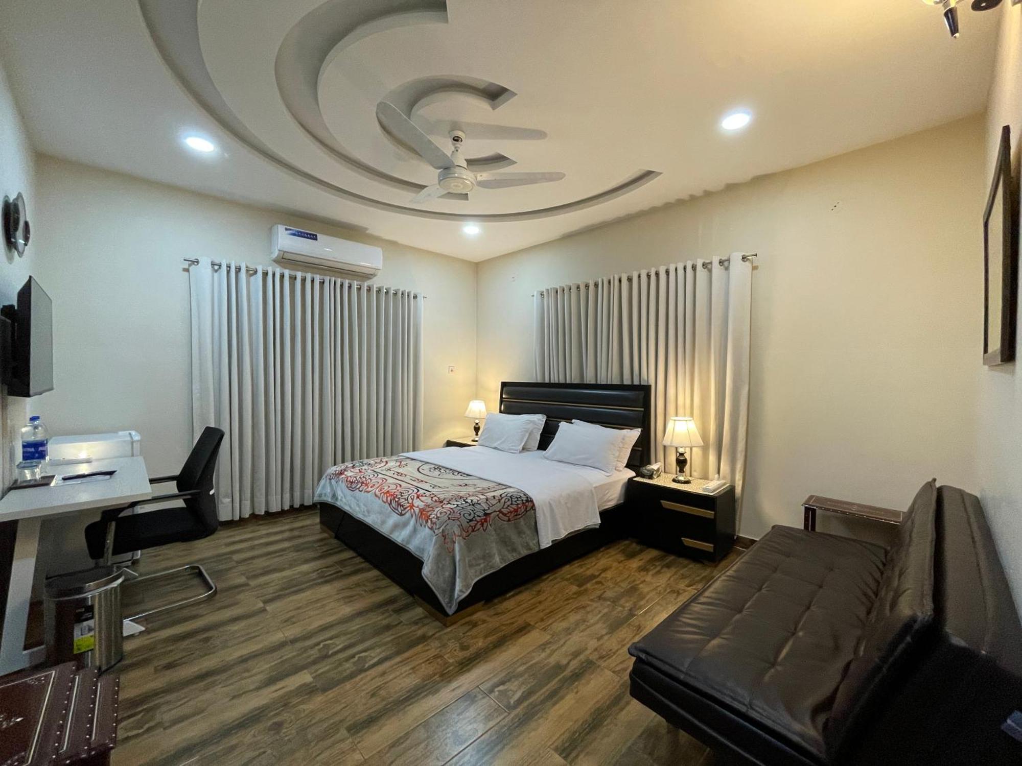 Alpha Guest House Равалпинди Экстерьер фото