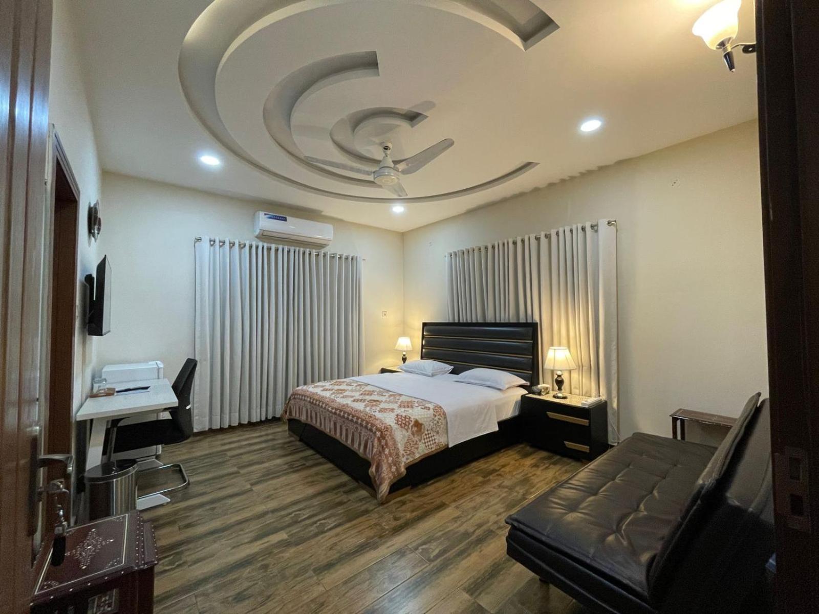 Alpha Guest House Равалпинди Экстерьер фото