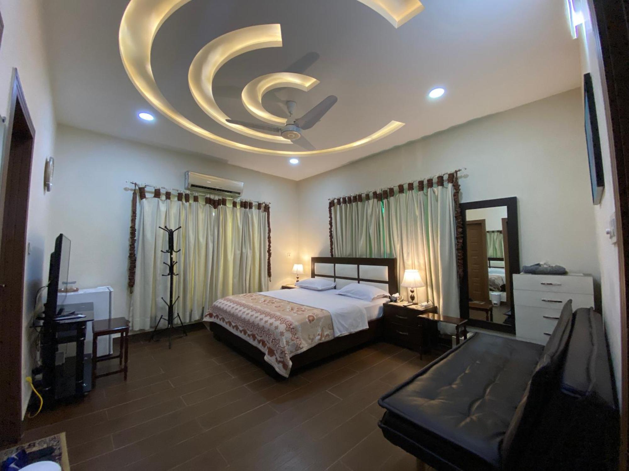 Alpha Guest House Равалпинди Экстерьер фото