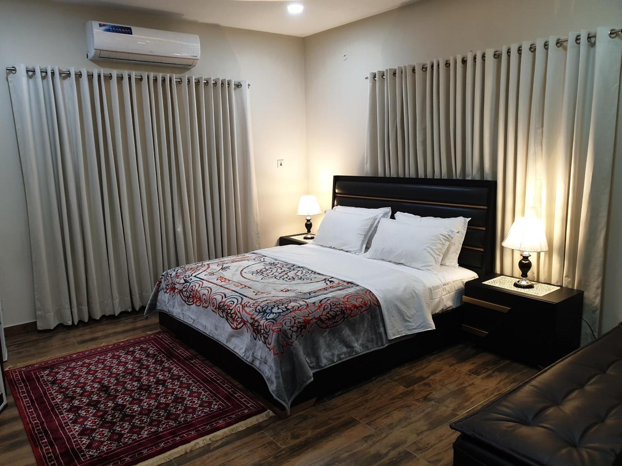 Alpha Guest House Равалпинди Экстерьер фото